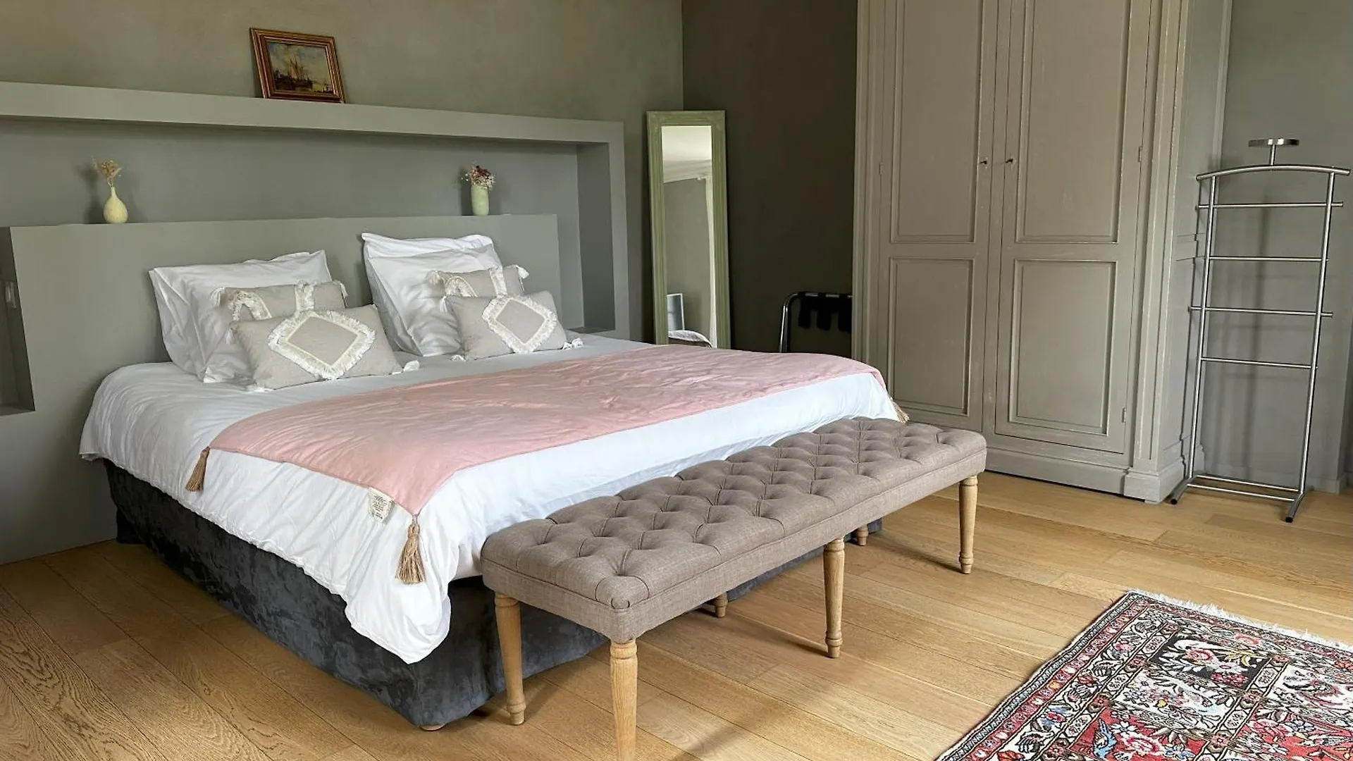 Les Hauts De Saulies - Chambre Et Table D'Hotes De Charme Vers